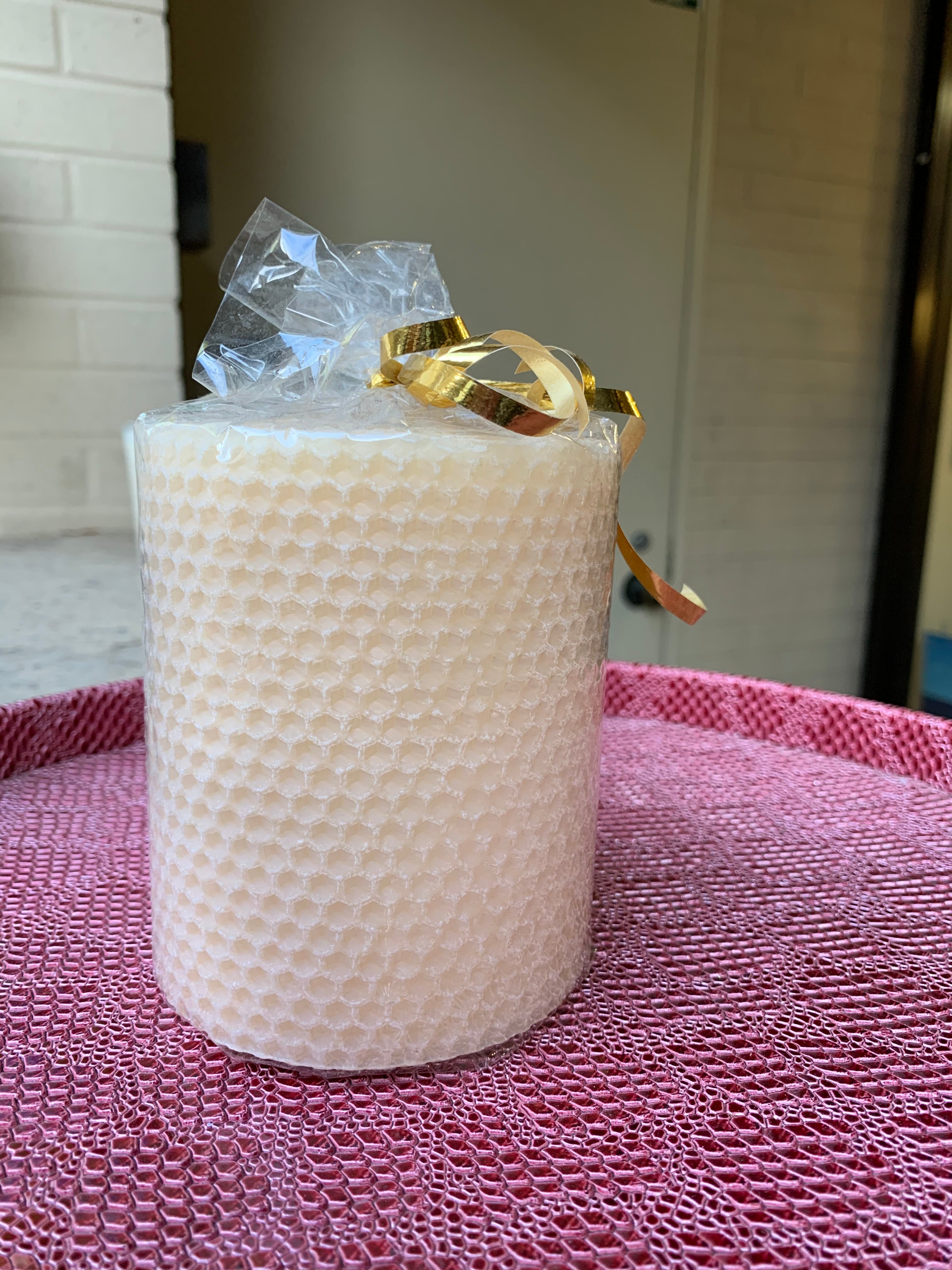 100% Pure beeswax Classic Pillars /Honeycomb