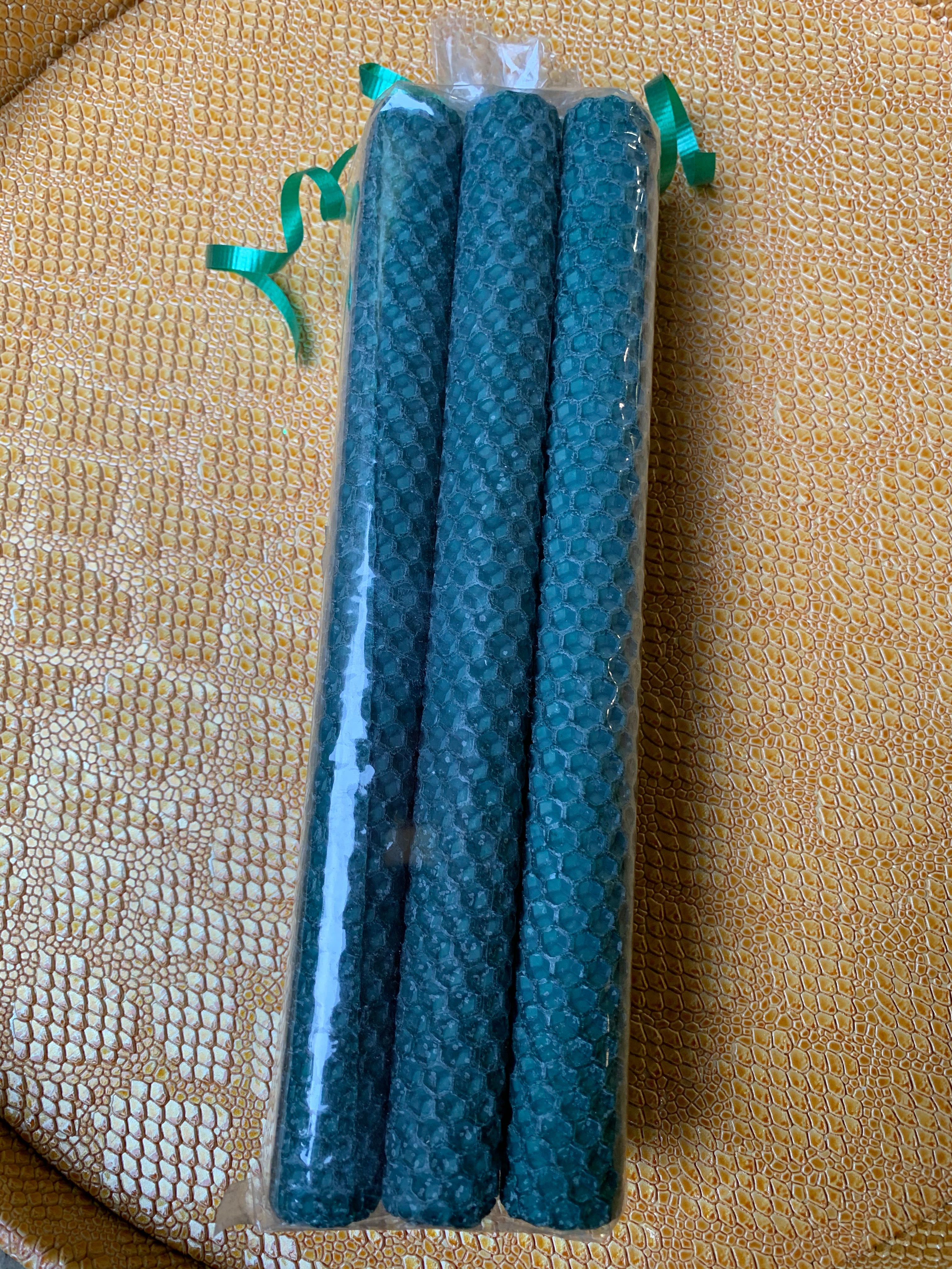 100% Pure beeswax Classic Pillars /Honeycomb